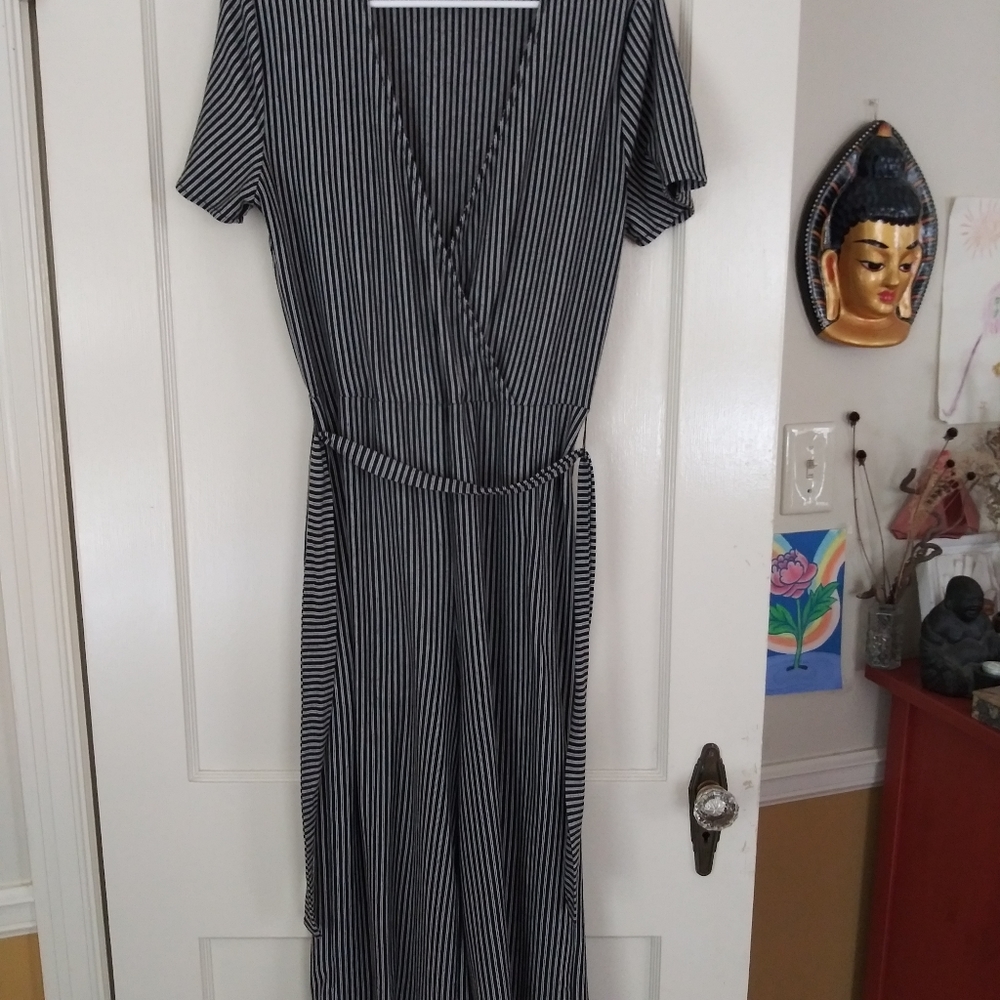 Jumper size small